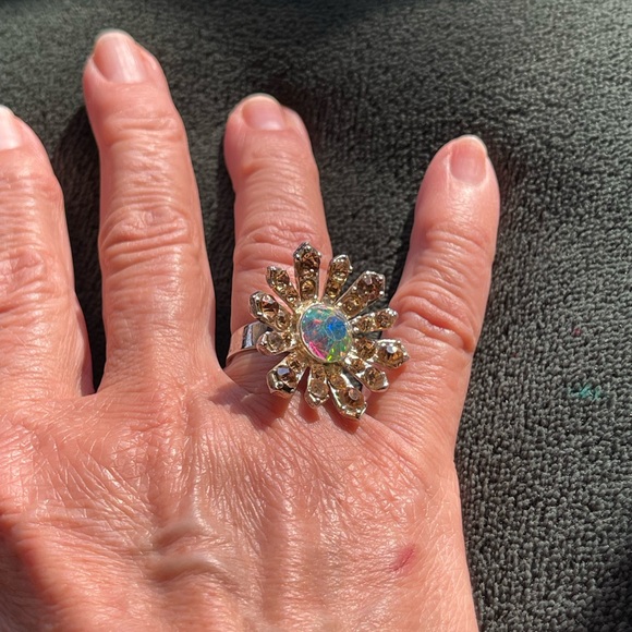 Vintage sparkly cocktail ring aurora borealis crystals adjustable - Picture 6 of 6